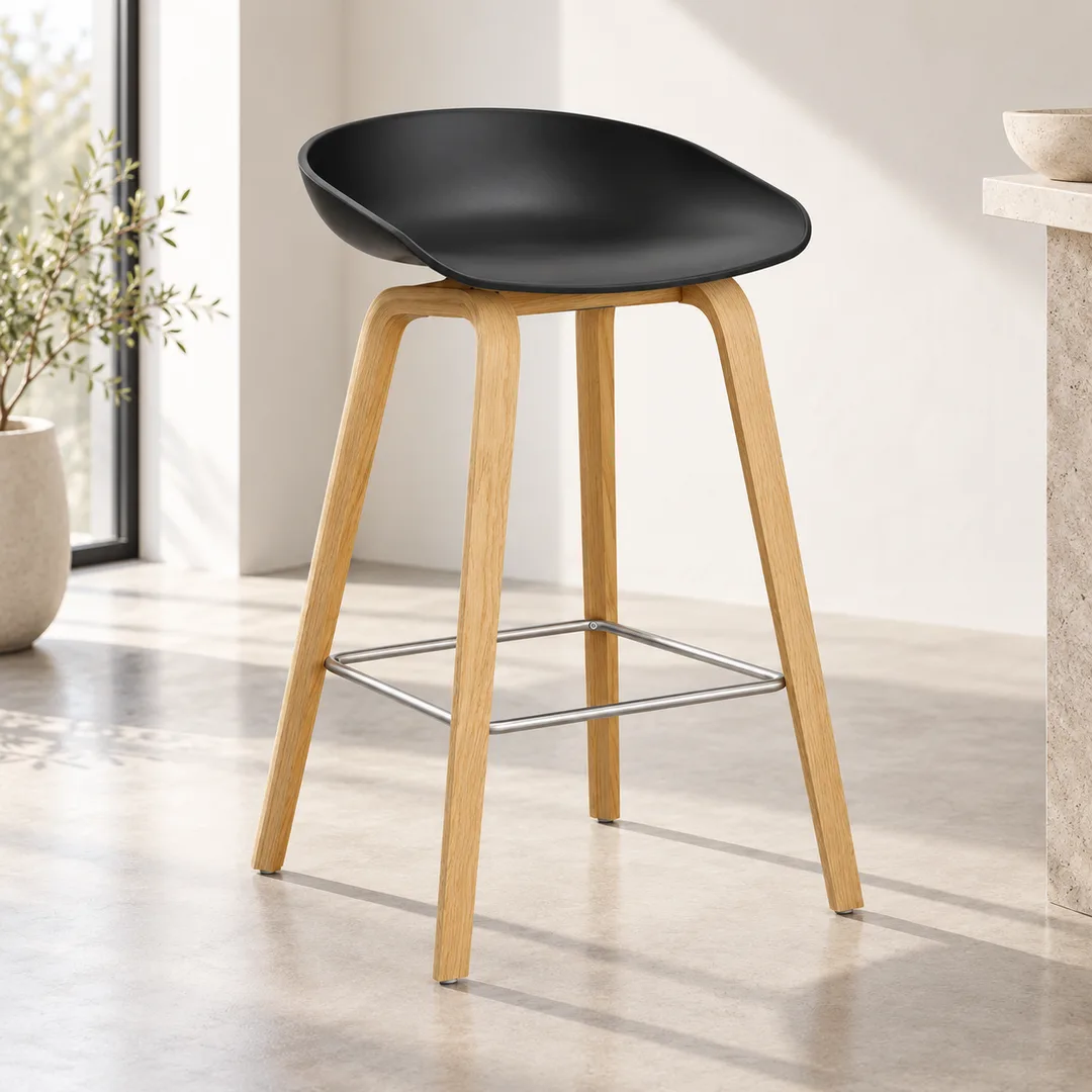 Tabouret de bar HAY About A Stool AAS 32 – Original – Noir & bois clair – Occasion